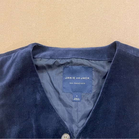 Janie & Jack Boys Velvet Vest and Button Down Set Size 8 - Picture 6 of 16